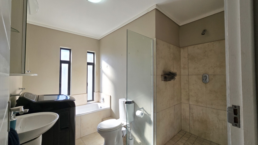 2 Bedroom Property for Sale in Nahoon Valley Park Eastern Cape